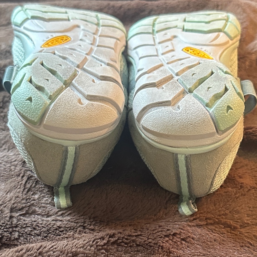 Keen Hush Knit Light Green Casual Mary Jane Shoes - Picture 8 of 14